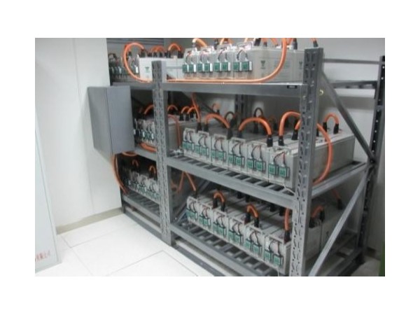 蓄電池損壞，需要機房ups電池在線檢測系統(tǒng)